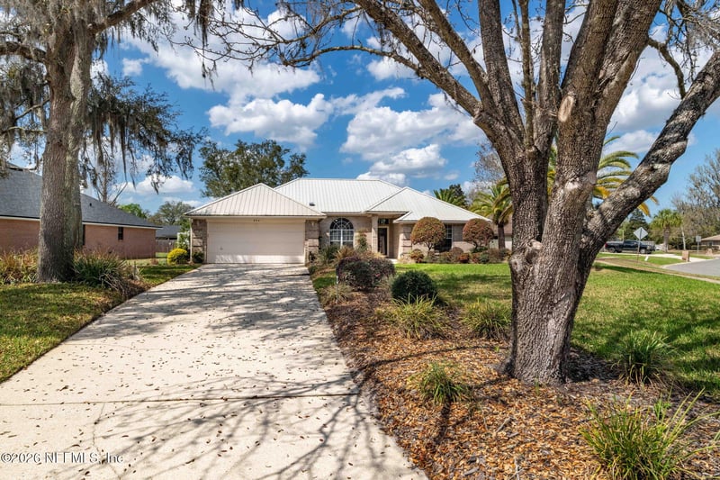 954 Sweetwood Ct, Orange Park, FL 32065