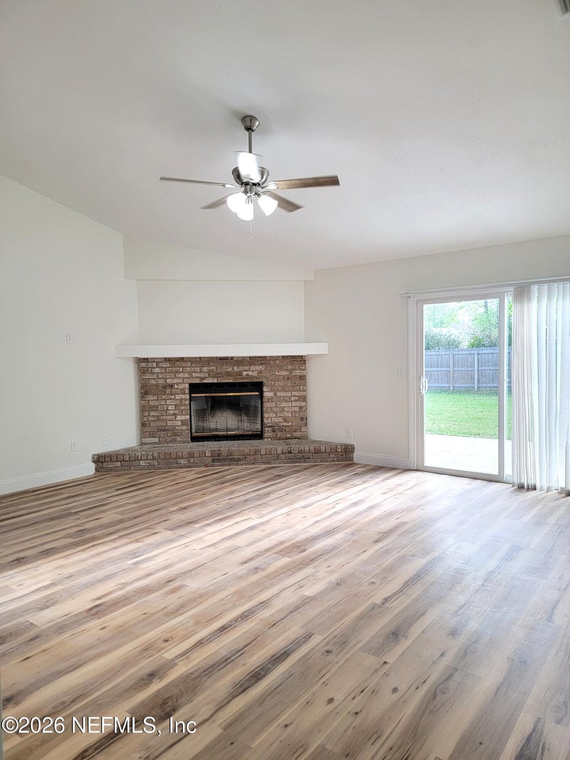 627 Martinique Ct, Fleming Island, FL 32003