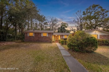 8648 Howell Dr, Jacksonville, FL 32208