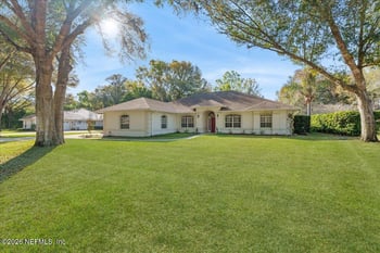 735 Charmwood Dr, St Augustine, FL 32086
