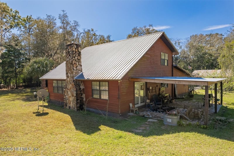 596 Fl 20 , Palatka, FL 32177