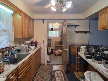 295 Bonnlyn Dr, Orange Park, FL 32073