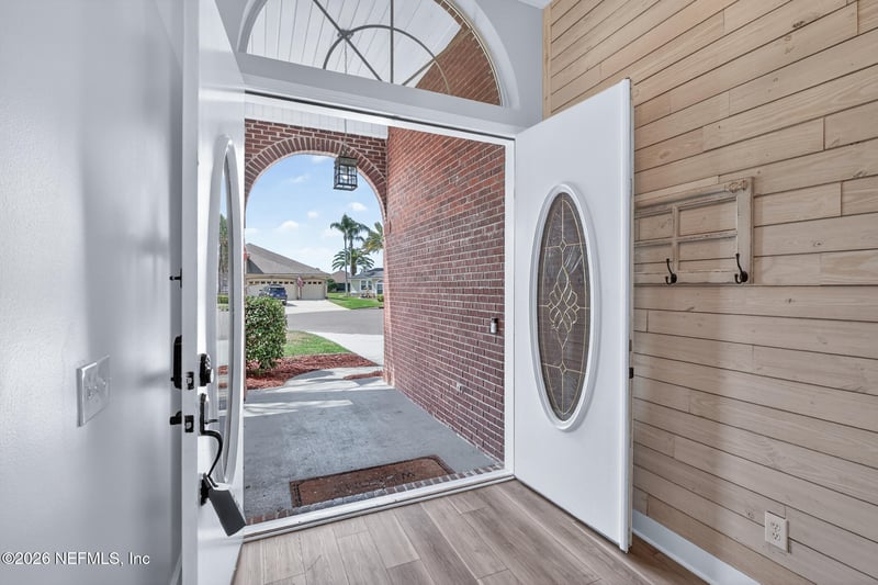 1713 Chatham Village Dr, Fleming Island, FL 32003