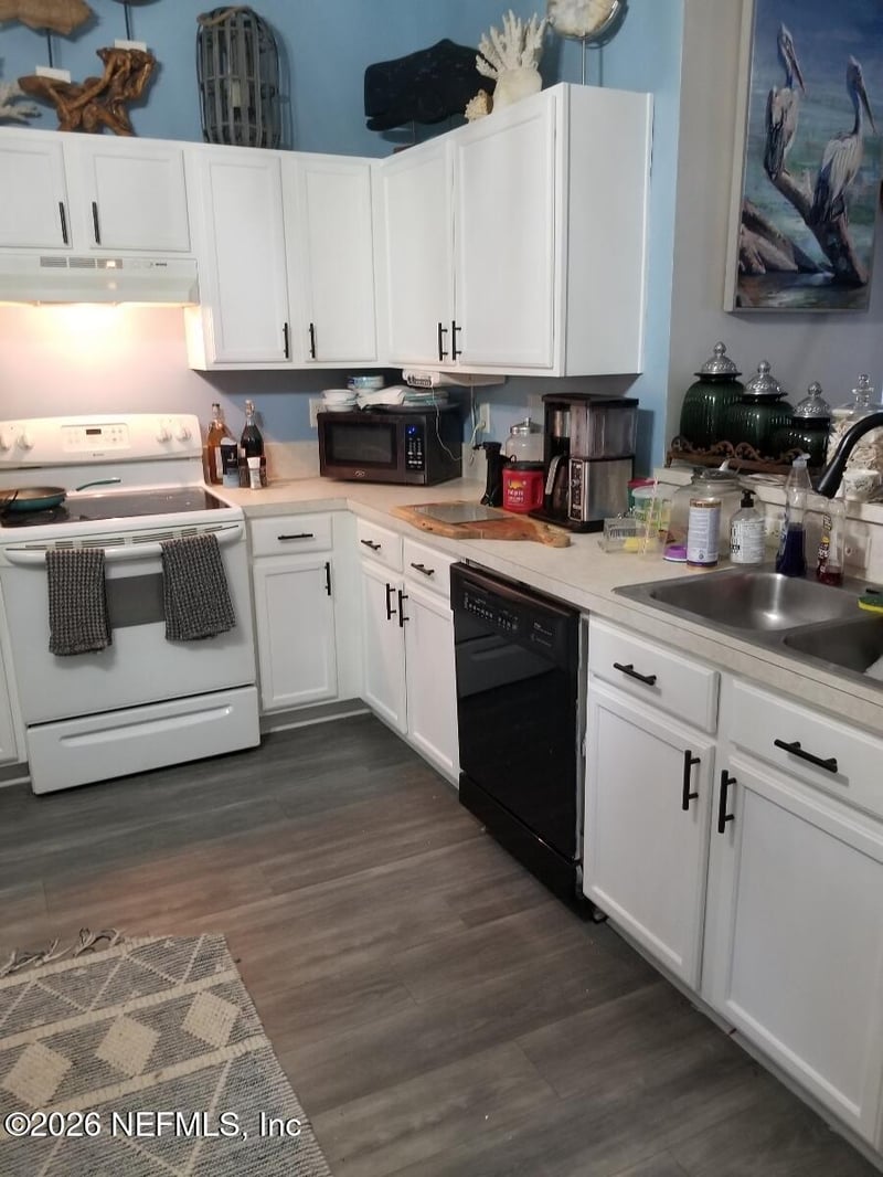 4048 Edgeland Trl, Middleburg, FL 32068