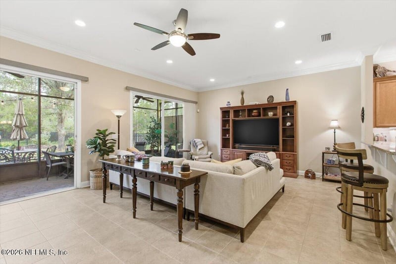 1216 Coghill Cir, St Augustine, FL 32092