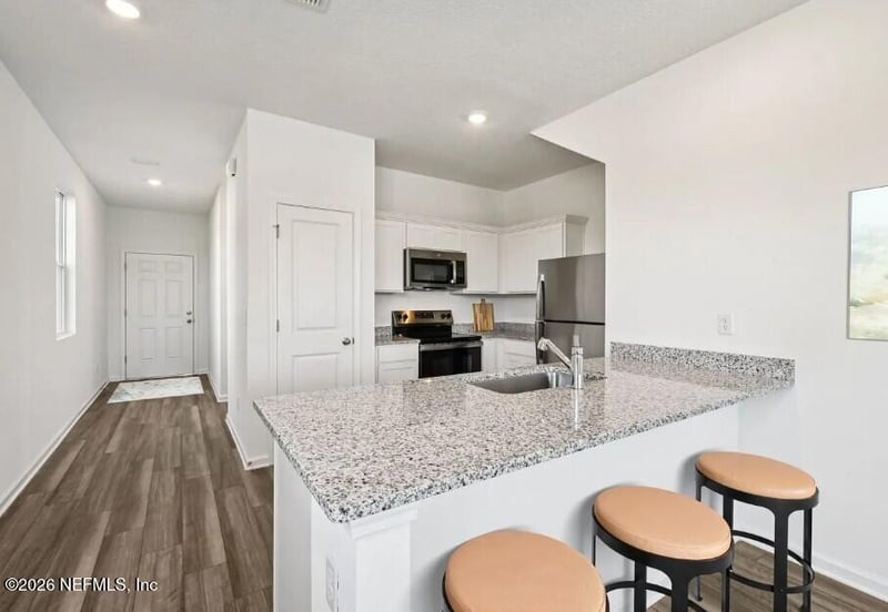 532 Trout Run Rd, Jacksonville, FL 32218