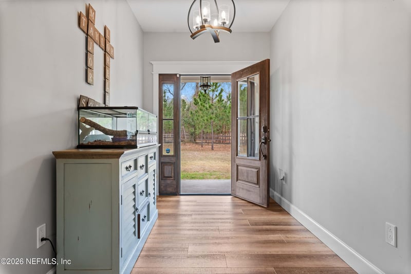 13689 Bob Burnsed Rd, Glen St Mary, FL 32040