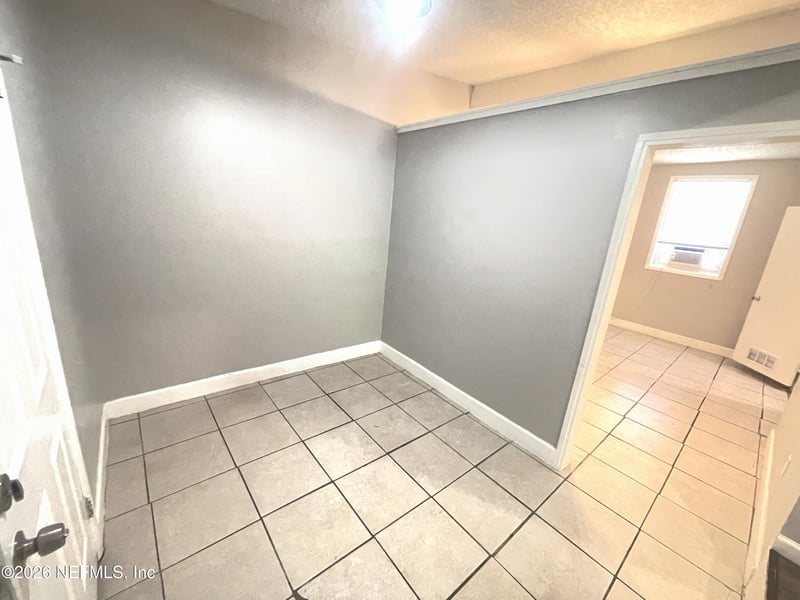 10603 Briarcliff Rd, Jacksonville, FL 32218