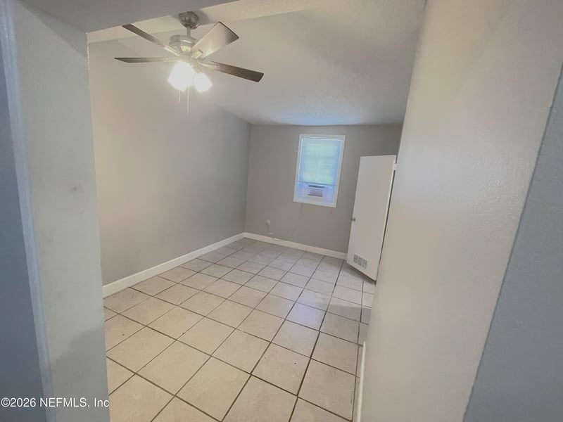 10603 Briarcliff Rd, Jacksonville, FL 32218