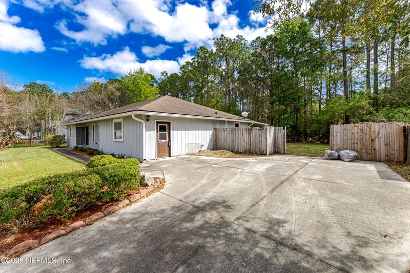 10731 Gelding Dr, Jacksonville, FL 32257