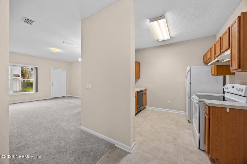 829 Southern Creek Ln, St Johns, FL 32259