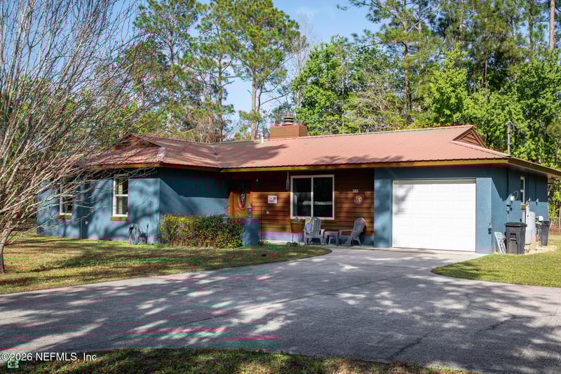 380 Stokes Landing Rd, Palatka, FL 32177