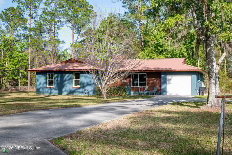 380 Stokes Landing Rd, Palatka, FL 32177