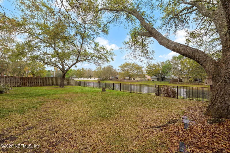 276 Village Green Ave, St Johns, FL 32259