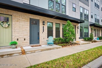 1616 Piazza Pl, Jacksonville, FL 32207