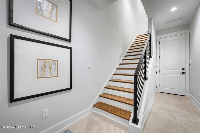 1616 Piazza Pl, Jacksonville, FL 32207