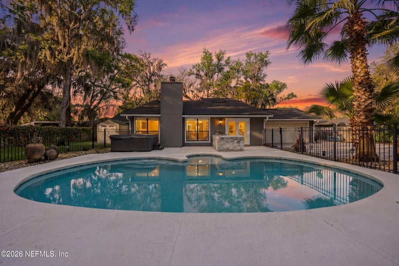 3101 Old Port Cir, Jacksonville, FL 32216