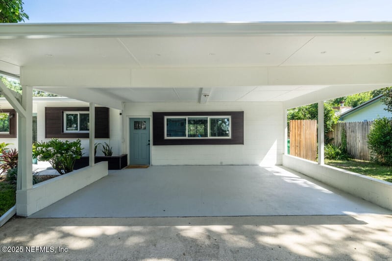 1901 Tanglewood Rd, Jacksonville Beach, FL 32250