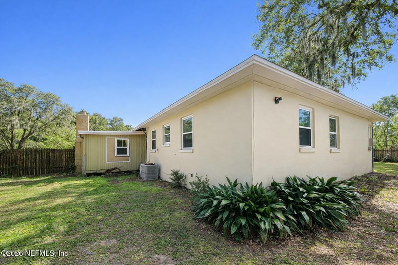 7227 Wendy Cir, Jacksonville, FL 32211