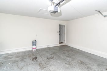 4631 Glendas Meadow Dr, Jacksonville, FL 32210