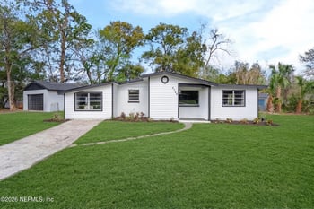6749 Mopsy Ln, Jacksonville, FL 32210