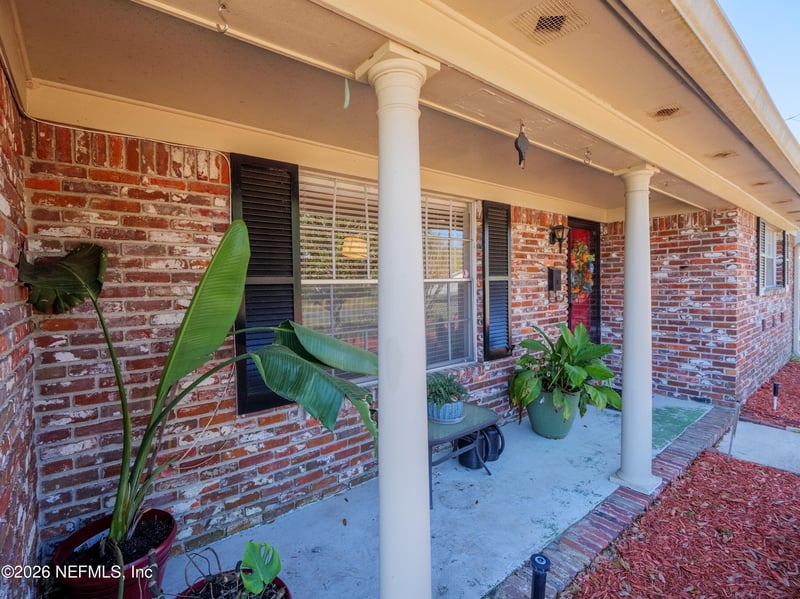 5054 Somersby Rd, Jacksonville, FL 32217