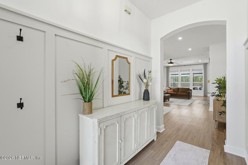 1013 Welaka Way, St Johns, FL 32092