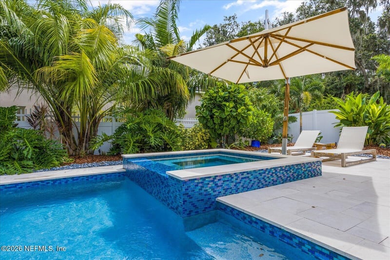 2041 Waterway Island Ln, Jacksonville Beach, FL 32250