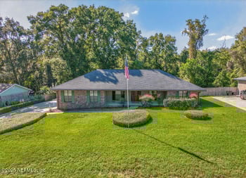 2722 Bottomridge Dr, Orange Park, FL 32065