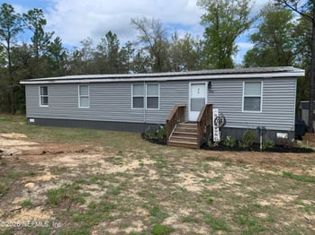 246 Rainbow Dr, Hawthorne, FL 32640