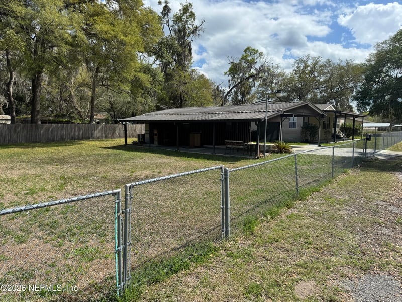 14370 150th Ave, Waldo, FL 32694