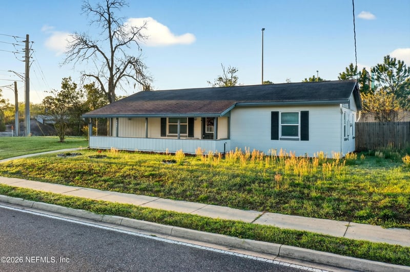 8112 Devoe St, Jacksonville, FL 32220