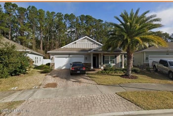 16198 Blossom Lake Dr, Jacksonville, FL 32218