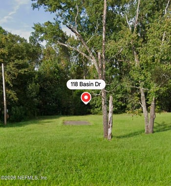 118 Basin Dr, Palatka, FL 32177