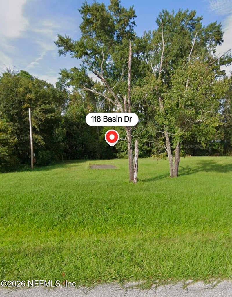 118 Basin Dr, Palatka, FL 32177