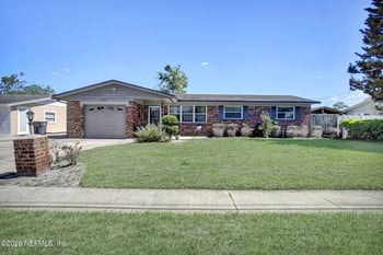 3223 Skipper Ln, Jacksonville, FL 32216