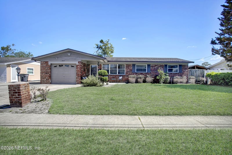 3223 Skipper Ln, Jacksonville, FL 32216