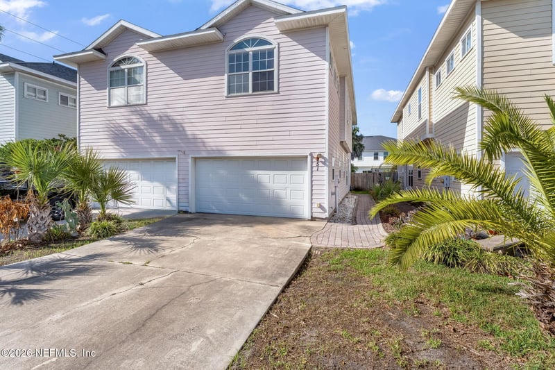851 6th Ave, Jacksonville Beach, FL 32250