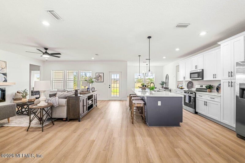 433 34th St, Keystone Heights, FL 32656