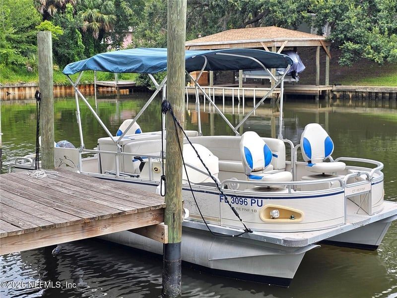 10 Fanwood Ct, Palm Coast, FL 32137