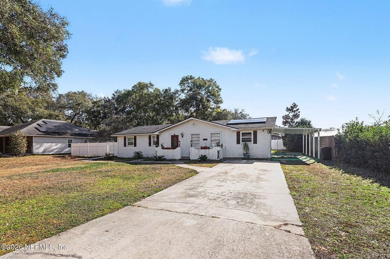 655 Pointview Rd, Keystone Heights, FL 32656