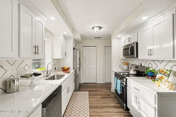 8055 Stargrass Ct, Jacksonville, FL 32210