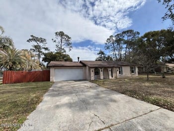 5919 Pueblo Ct, Jacksonville, FL 32244