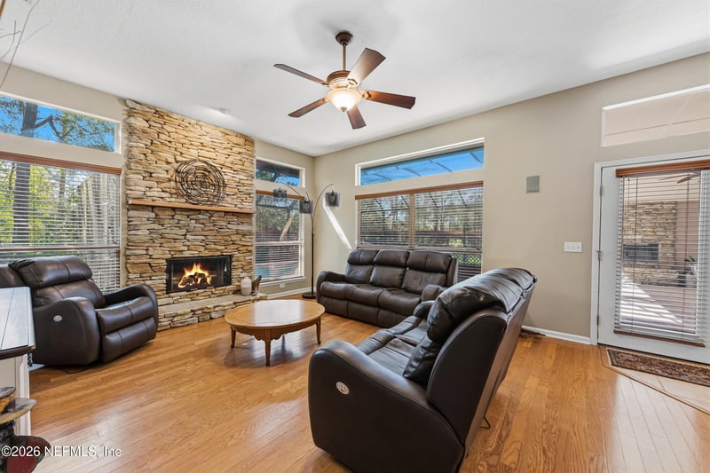 13784 Alesbury Ct, Jacksonville, FL 32224