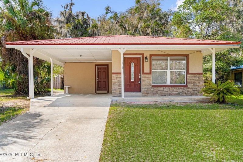 1304 President St, Palatka, FL 32177