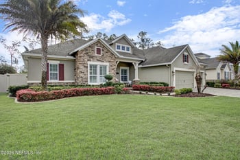 77 Manor Ln, St Johns, FL 32259