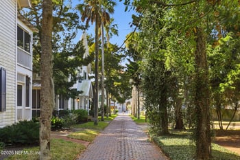 17 Sylvan Dr, St Augustine, FL 32084