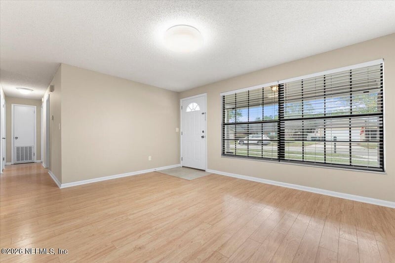 3815 Mandarin Woods Dr, Jacksonville, FL 32223