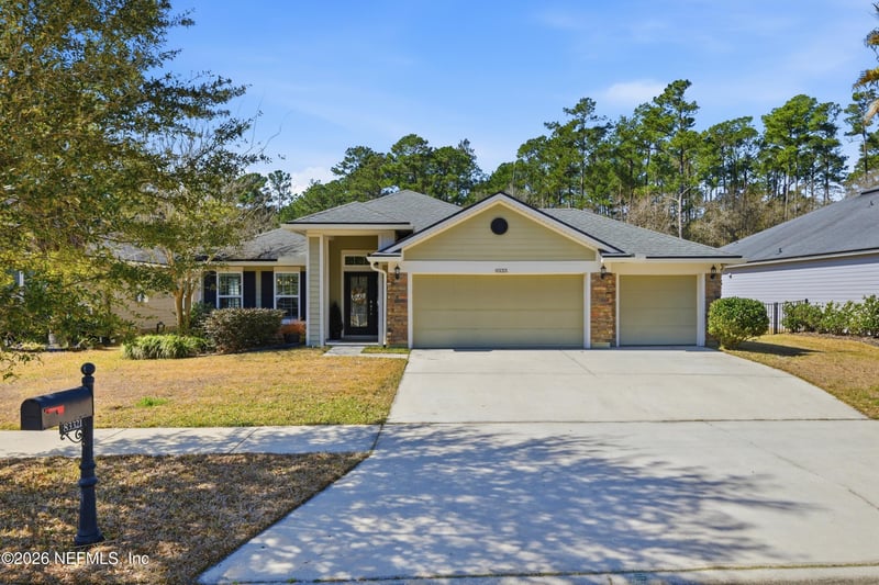 83321 Purple Martin Dr, Yulee, FL 32097