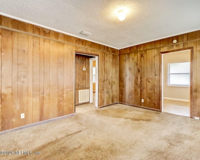 9170 Madison Ave, Jacksonville, FL 32208